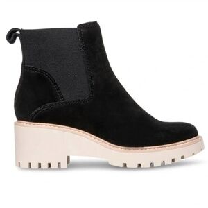 Dolce Vita Haddie Chelsea Black Suede Ankle Booties, Size 6